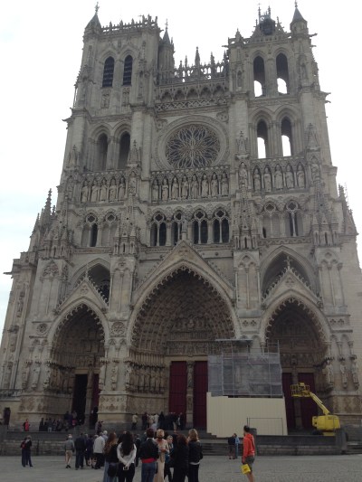 Cathredal Amiens, front view